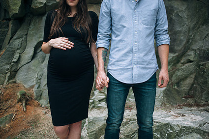 rock quarry maternity photos