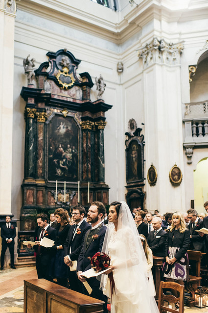Romantic autumn Italian wedding
