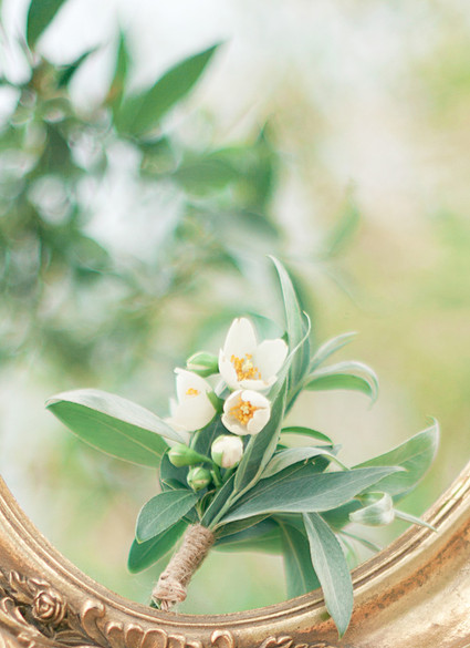 Groom's boutonnière