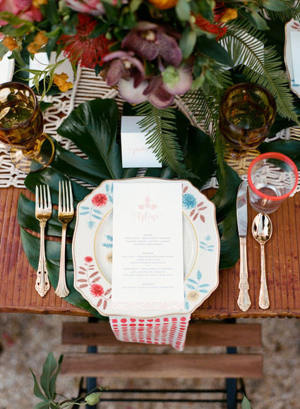 Tropical wedding place setting