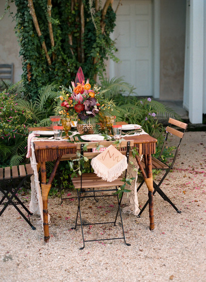 Tropical wedding tables cape