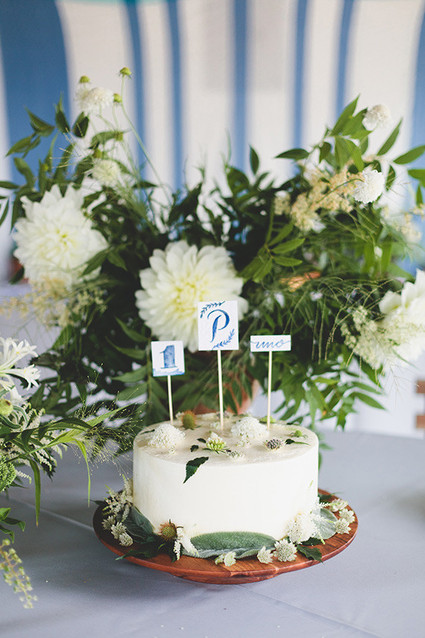first birthday cake with flowers