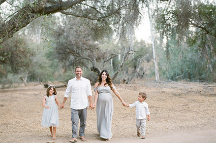 Family maternity photos in San Diego