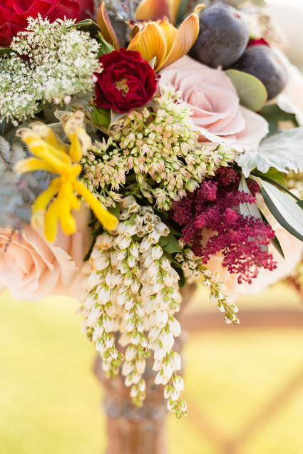 Fall wedding florals
