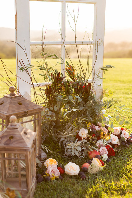 Fall wedding decor