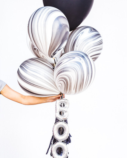 black and white halloween ideas Inspiration