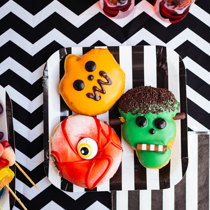modern halloween party
