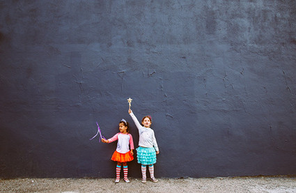 bright urban kids portraits