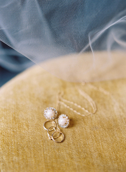 Wedding jewelry