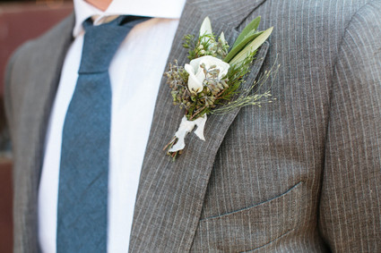 Groom's boutonnière