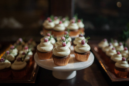 Holiday cupcakes