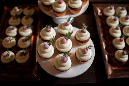 Holiday cupcakes