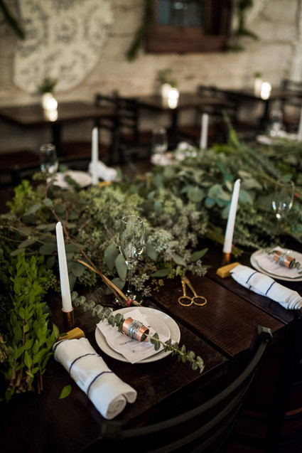 DIY holiday wreath party idea