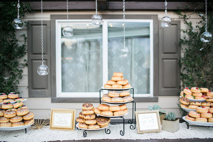 Donut dessert display