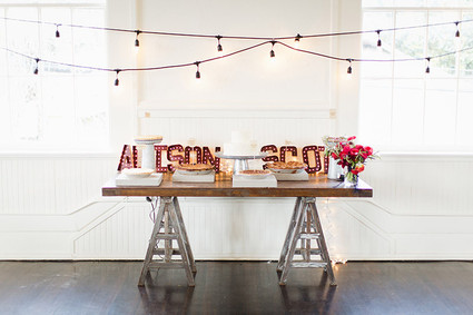Rustic pie table