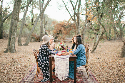 Bohemian friendsgiving inspiration