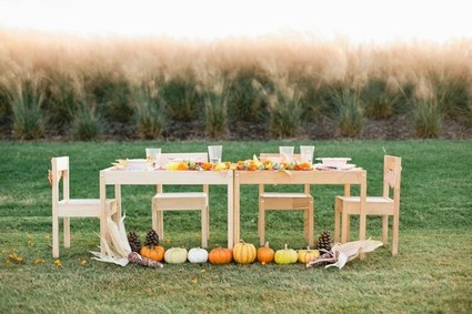 Kids thanksgiving table
