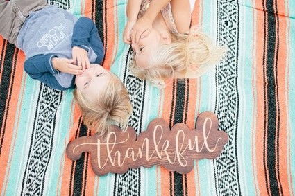 Kids thanksgiving table