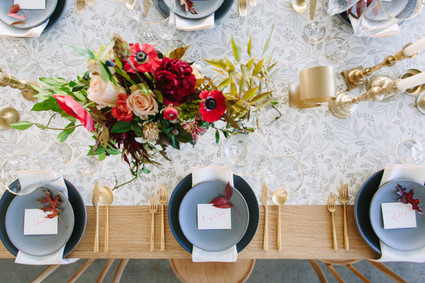 elegant dinner table