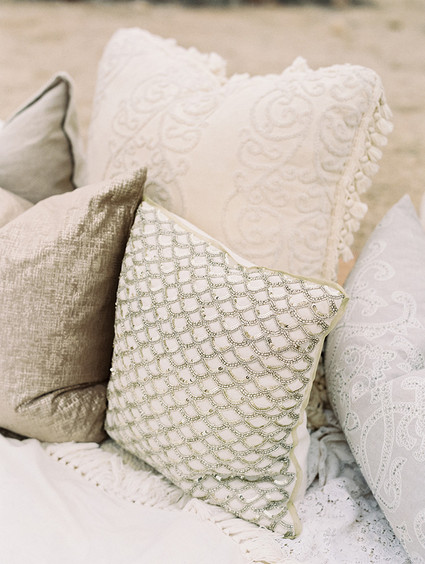 Neutral pillows