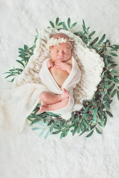 floral styled newborn photos