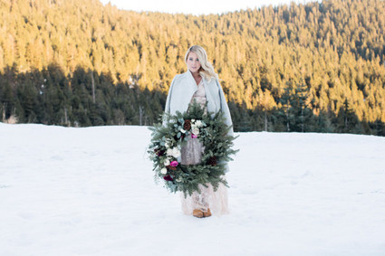Winter maternity photos