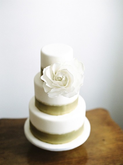 White and gold wedding cake