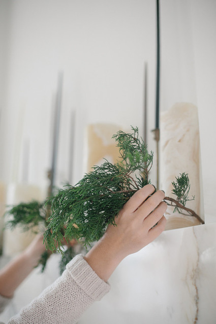 DIY Glam holiday mantel