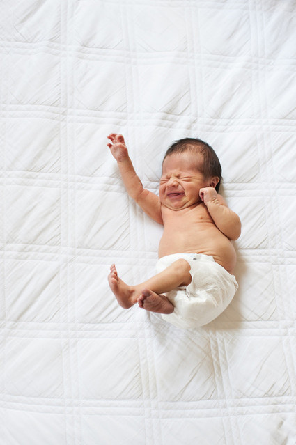 lifestyle newborn photos