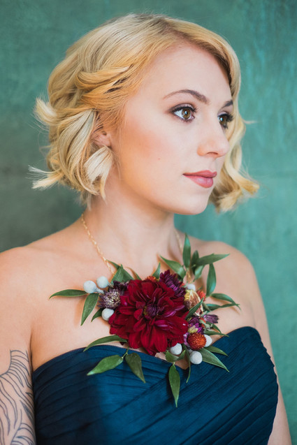 Floral necklace