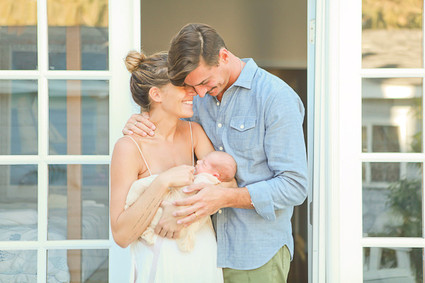 beachy newborn photos in Malibu