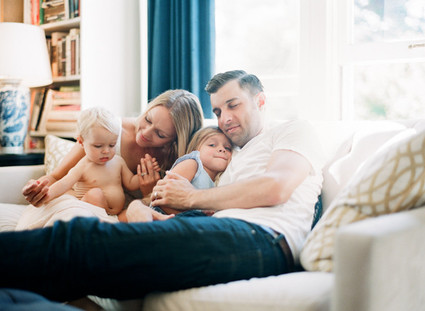 Lifestyle family photos at home