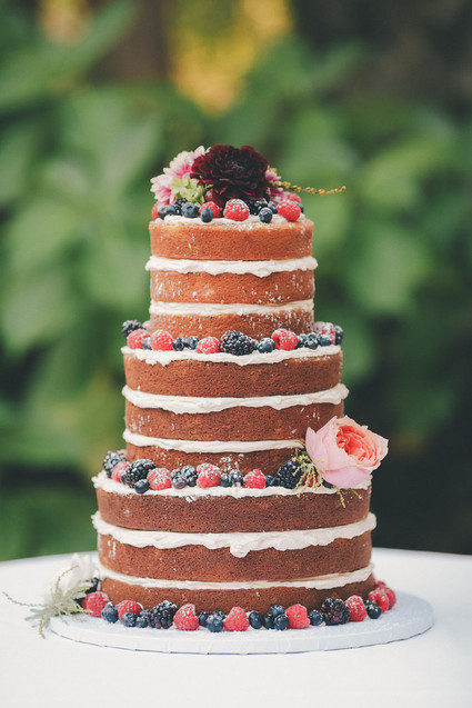 Layered naked cake