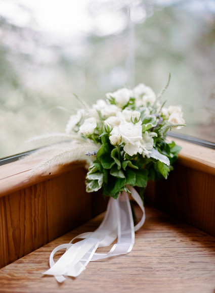 White bridal bouquet