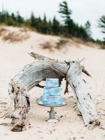 Watercolor wedding cake