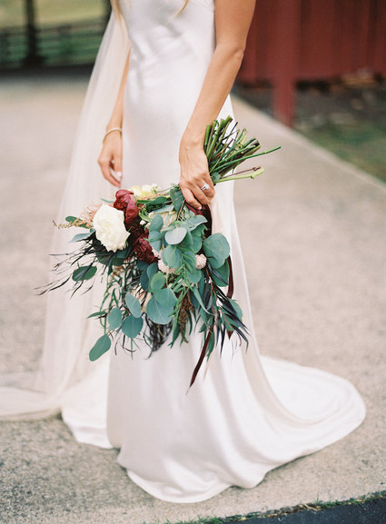 Fall bridal bouquet