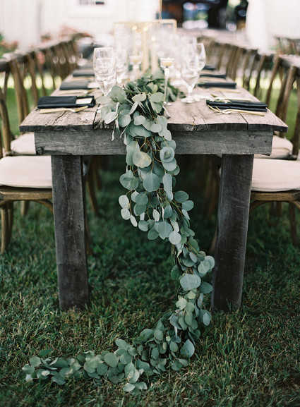 Rustic fall wedding tablescape