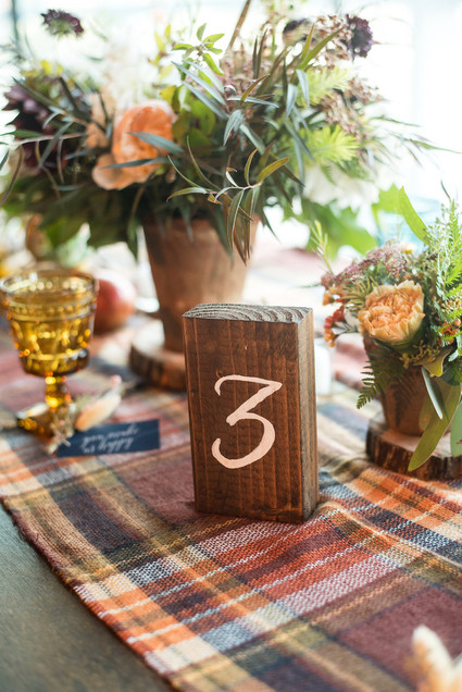 Rustic wedding decor