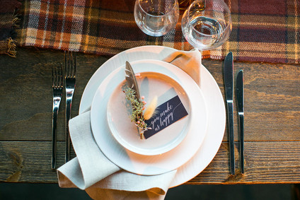 Rustic fall wedding decor