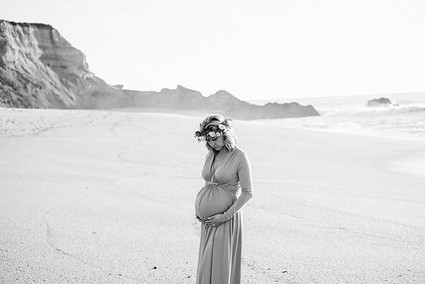half moon bay maternity photos