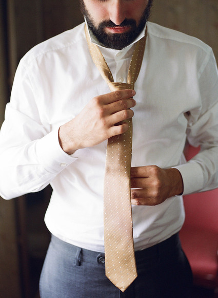Groom's attire