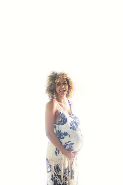Los Angeles maternity photos by Max and Friends