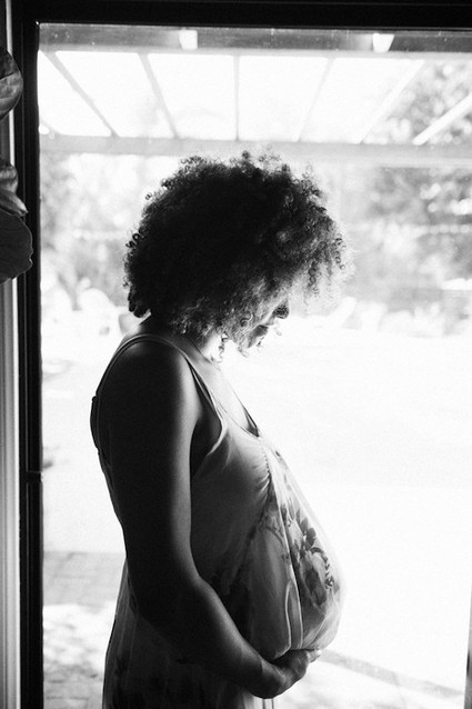 Los Angeles maternity photos by Max and Friends