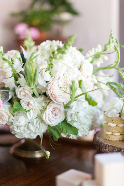 simple blush baby shower ideas