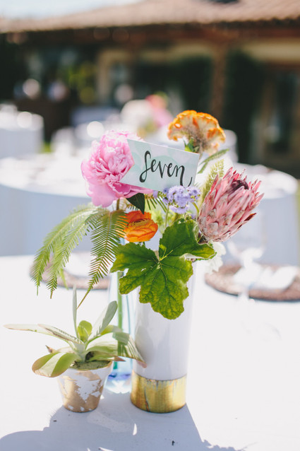 Modern centerpiece