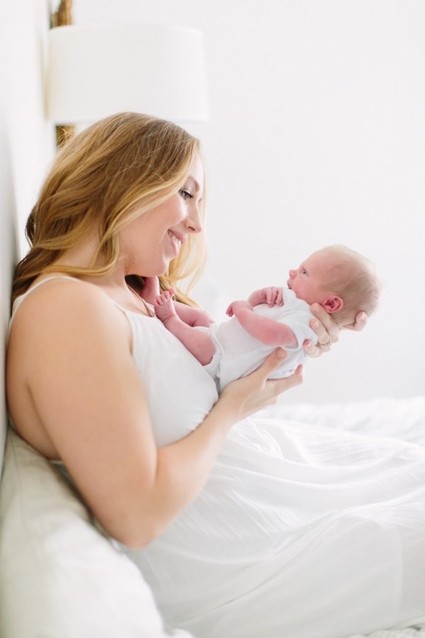 natural light newborn photos