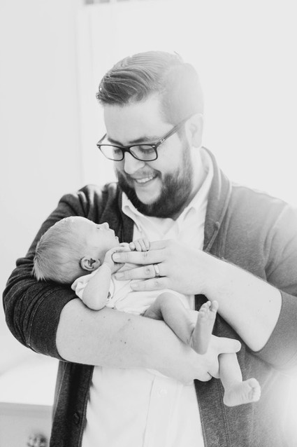 natural light newborn photos