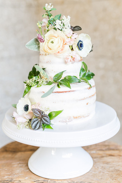 Naked wedding cake