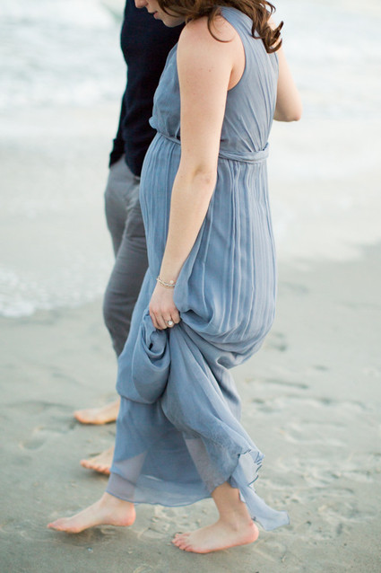 romantic coastal maternity photos