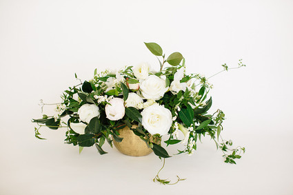 Gold and white wedding decor